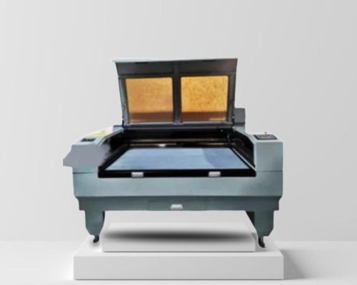 Lasercut machine with background (4)